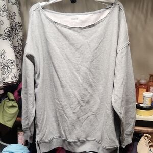 Hollister Gray Pullover Sweatshirt